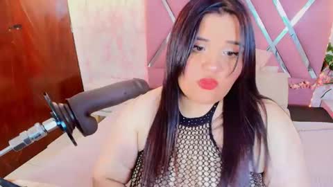 Dolce Pearl online show from 25, 4, 2026