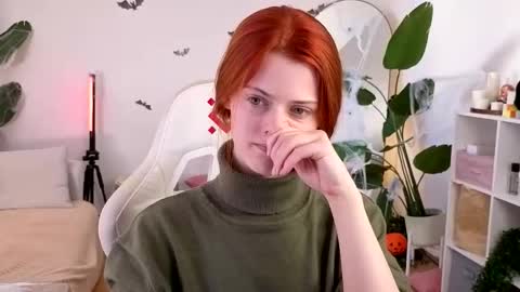 Your doll Lesli online show from 30, 10, 2025