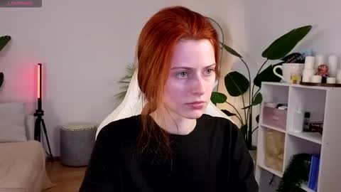 Your doll Lesli online show from 6, 11, 2025