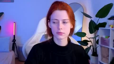 Your doll Lesli online show from 11, 11, 2025