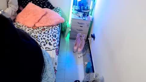 Catherine XXX online show from 6, 2, 2026