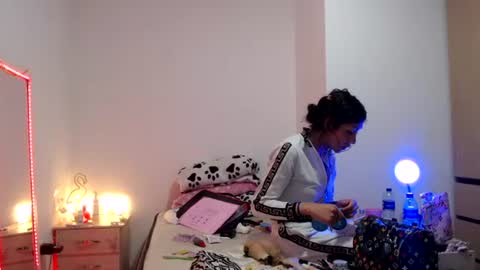 Snapshot of doll_sary chatting on 12, 6, 2026 Catherine XXX online show from 12, 6, 2026