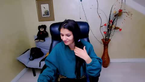 Snapshot of doll_stylish_ chatting on 1, 1, 2025 dol online show from 1, 1, 2025