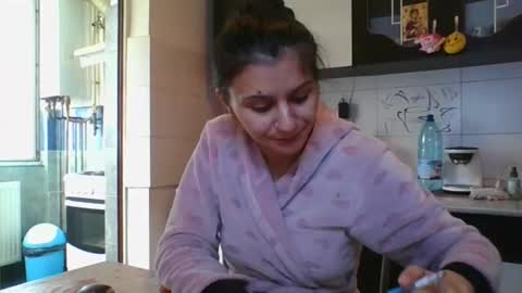 Snapshot of doll_stylish_ chatting on 6, 2, 2025 dol online show from 6, 2, 2025