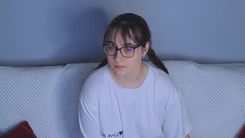 Snapshot of doll_tessa chatting on 23, 11, 2025 Tessa online show from 23, 11, 2025