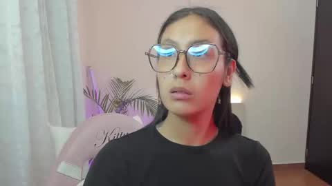 Snapshot of doll_waif chatting on 10, 9, 2025 veronica Independent model online show from 10, 9, 2025