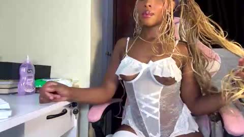 Doll online show from 24, 3, 2026