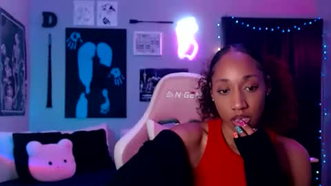 Snapshot of dollfacebeauty_x chatting on 16, 5, 2026 Princess DollfaceBeauty online show from 16, 5, 2026