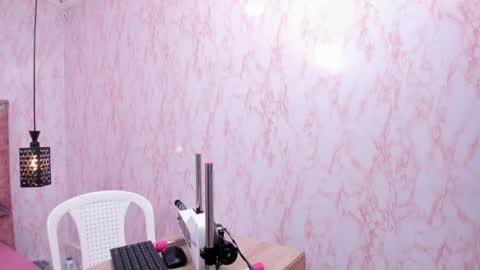 Antonella  online show from 8, 6, 2026