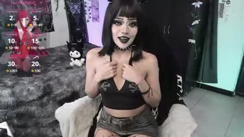 Snapshot of dolly_bones chatting on 30, 7, 2026 dolly_bones online show from 30, 7, 2026