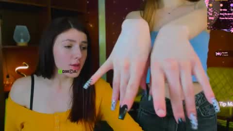 dolly_sunshine online show from 23, 4, 2026