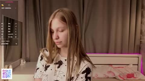 Emilia online show from 23, 10, 2025