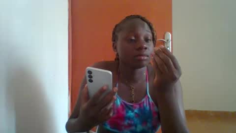 dollyvee online show from 27, 3, 2026