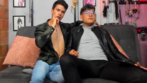 Snapshot of dom2travelers_sm chatting on 8, 2, 2025 Diego Castell online show from 8, 2, 2025