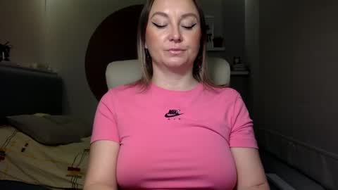 DOM MUMMY online show from 9, 12, 2024