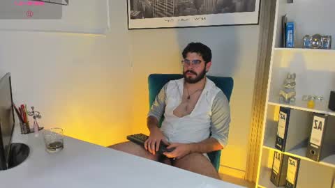 Snapshot of domboy_ chatting on 28, 7, 2026 domboy online show from 28, 7, 2026