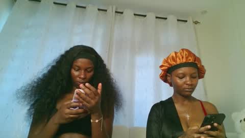 Snapshot of domecesy chatting on 19, 1, 2026 Amarie noels online show from 19, 1, 2026