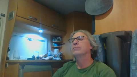 domiande online show from 12, 11, 2025