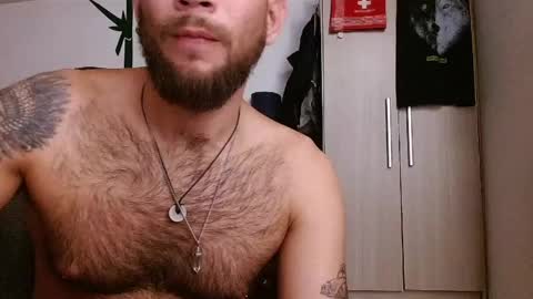 Logan - INDEPENDET MODEL online show from 9, 4, 2026