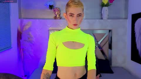 Snapshot of dominic_thailor chatting on 23, 7, 2026 Dominic online show from 23, 7, 2026