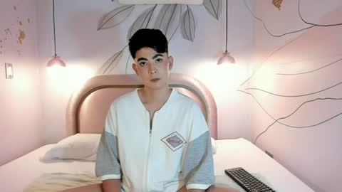 Snapshot of dominicjay_ chatting on 18, 7, 2026 DOMINIC online show from 18, 7, 2026