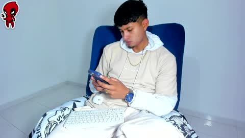  Dominic  online show from 9, 4, 2026