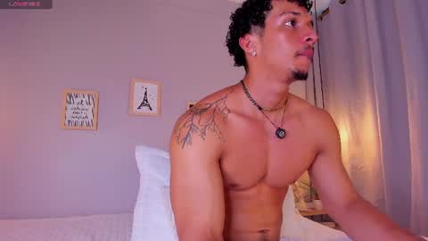 Snapshot of dominik_drake chatting on 6, 7, 2026 Dominik Drake online show from 6, 7, 2026