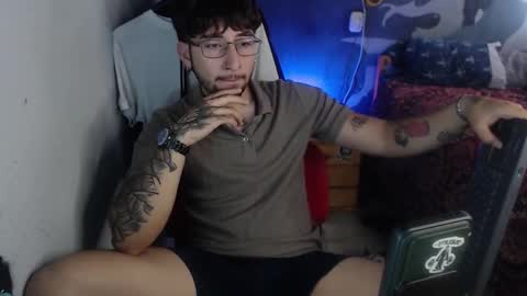 Snapshot of dominus_kane chatting on 6, 11, 2025 dominus_kane online show from 6, 11, 2025