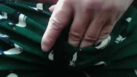 Dominique online show from 4, 3, 2025