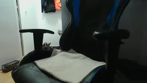 Dominique online show from 18, 9, 2025