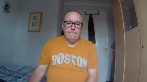 Snapshot of domjolly08 chatting on 1, 8, 2026 David uk online show from 1, 8, 2026