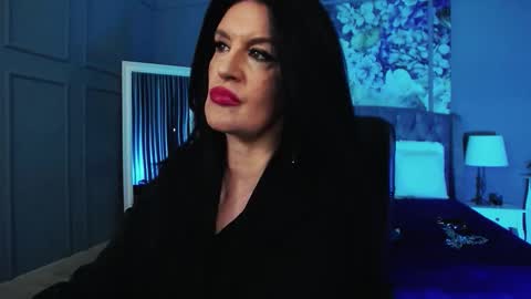 Dom Melisa online show from 3, 12, 2025