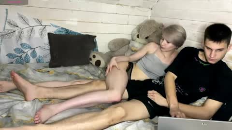 Stephanie and online show from 2, 4, 2026