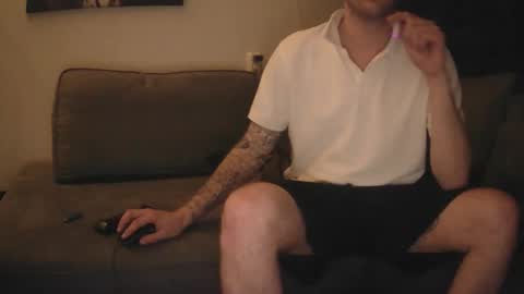 Snapshot of donn053 chatting on 16, 5, 2026 Papi online show from 16, 5, 2026