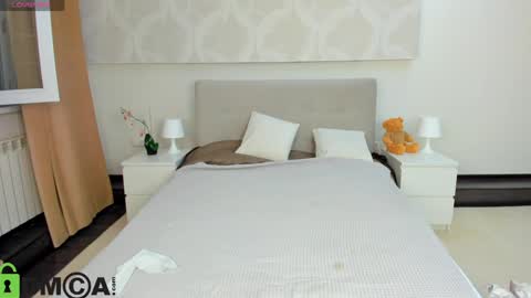 Donna On GMT2 Mon-Fri 3-9 AM online show from 5, 4, 2026