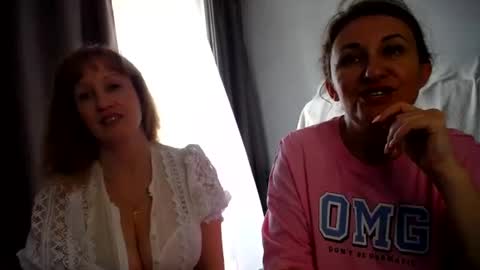 Snapshot of donnalimadonna chatting on 21, 6, 2026 Tatiana 43 curvy sexy body and Joanna redhead 39 years online show from 21, 6, 2026