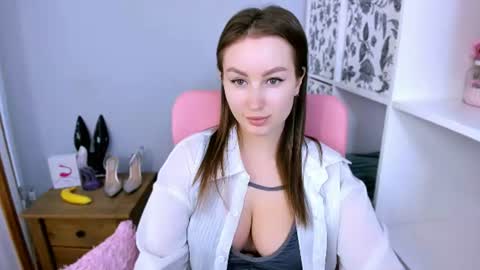 DonnaSensual online show from 18, 7, 2026