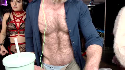 Snapshot of donnybasilisk chatting on 2, 2, 2025 Donny online show from 2, 2, 2025