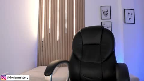 Snapshot of dorian_mystery chatting on 28, 5, 2026 dorian_mystery online show from 28, 5, 2026
