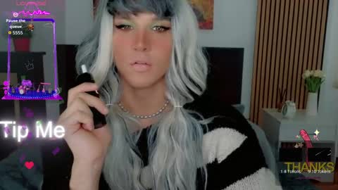 Snapshot of dorian_reed chatting on 21, 5, 2026 Helen my second account online show from 21, 5, 2026