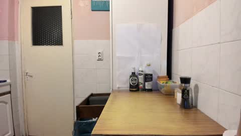 menu  below online show from 1, 12, 2024