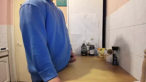 menu  below online show from 13, 12, 2024