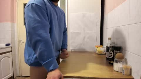 menu  below online show from 15, 12, 2024