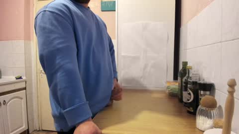 menu  below online show from 28, 12, 2024