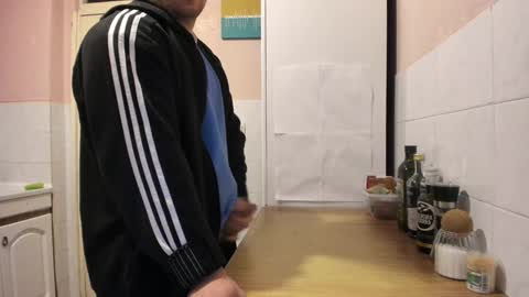 menu  below online show from 14, 1, 2025