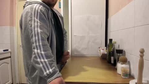 menu  below online show from 10, 2, 2025