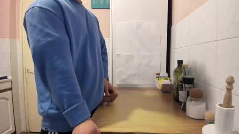 menu  below online show from 16, 2, 2025