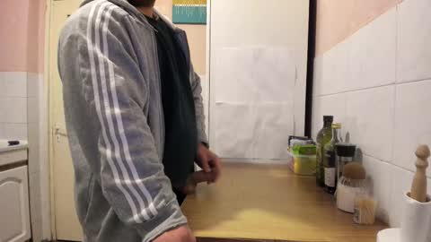 menu  below online show from 23, 2, 2025