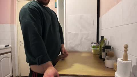 menu  below online show from 25, 2, 2025