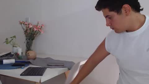 Dorian Salvatore online show from 13, 4, 2026